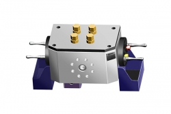 Manual backwash screen changer