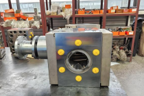 Application and selection of plastic melt-pumps