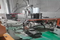 Single column screen changer for PC corrugated extrusion line