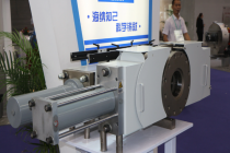 Plastic pipe extruder single plate hydraulic screen changer