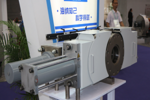 Plastic pipe extruder single plate hydraulic screen changer