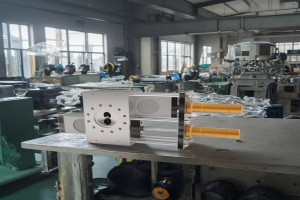 Continuous Plate Screen Changer